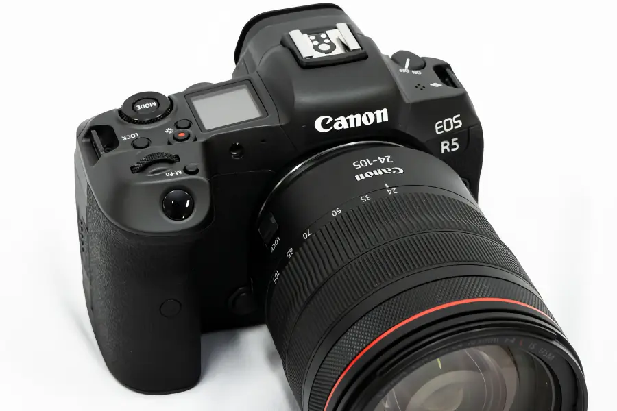 Recensione Canon EOS R5 | Potenza di Punta nel 2024_01