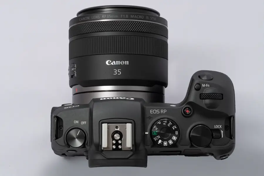 Recensione Canon EOS RP | Vale la Pena nel 2024?_01